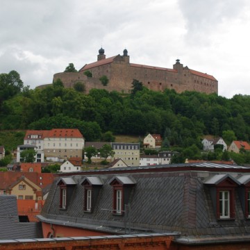 Blick von Kulmbach zur Plassenburg