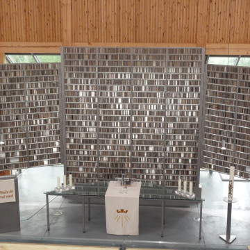 Erden-Altar